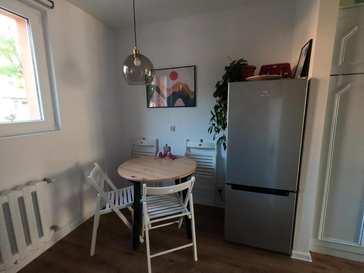 M37 X Fabryczna Apartment ลิมาโนวา ภายนอก รูปภาพ